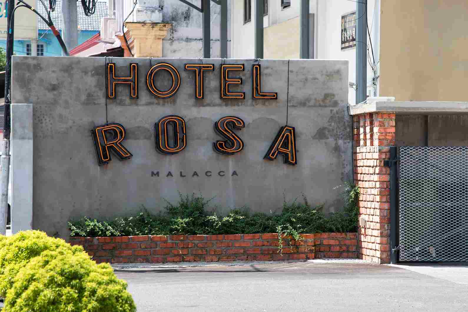 Rosa Malacca Hotel entrance