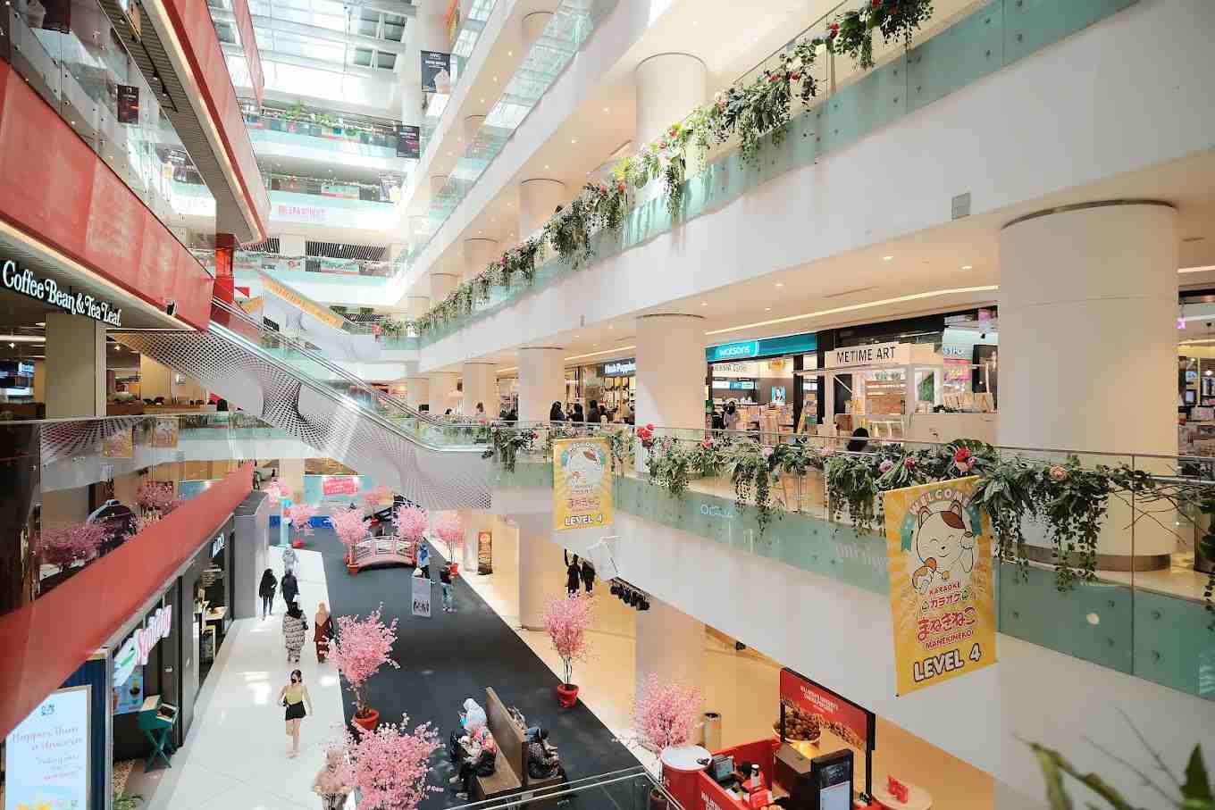 Sunway Putra Mall Kuala Lumpur interior
